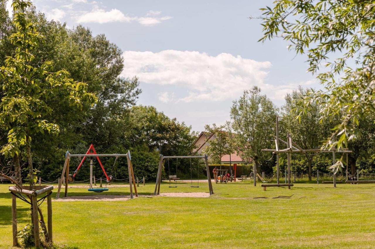 Fantastic Family Villa With Beautiful Garden Остенде Екстер'єр фото