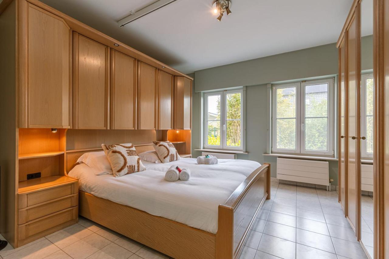 Fantastic Family Villa With Beautiful Garden Остенде Екстер'єр фото