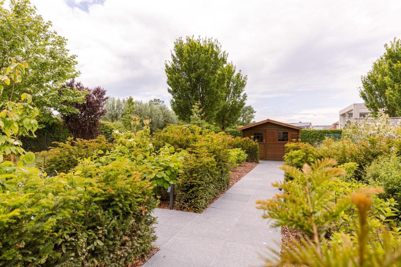 Fantastic Family Villa With Beautiful Garden Остенде Екстер'єр фото